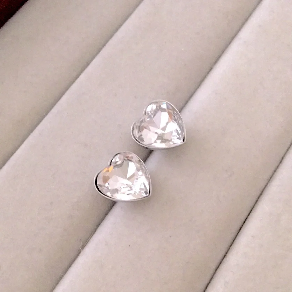 Classic Clear Diamond Crystal Heart Earrings